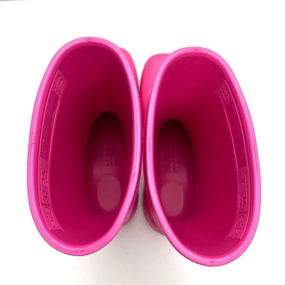 BIRKENSTOCK Derry Kids EVA Rain Boot in Neon Pink Size 3